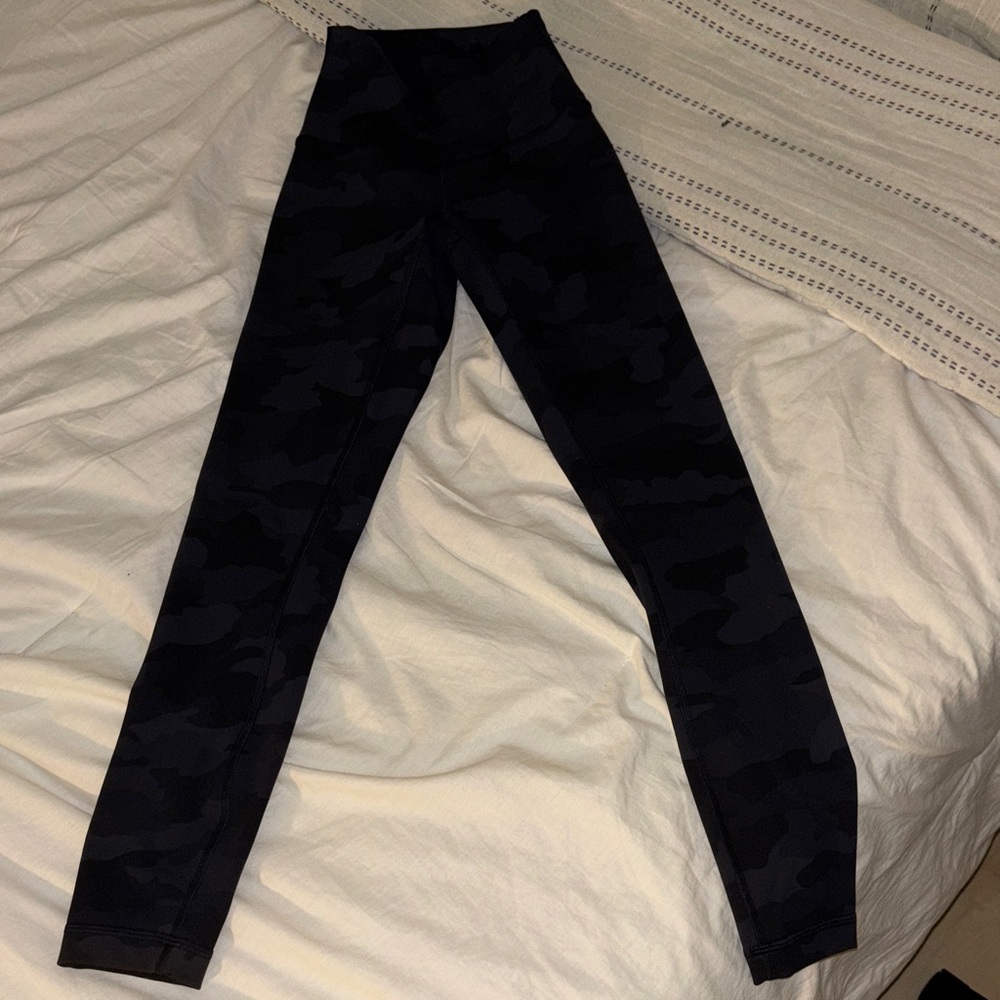 Lululemon Athletica Black Camouflage Leggings
